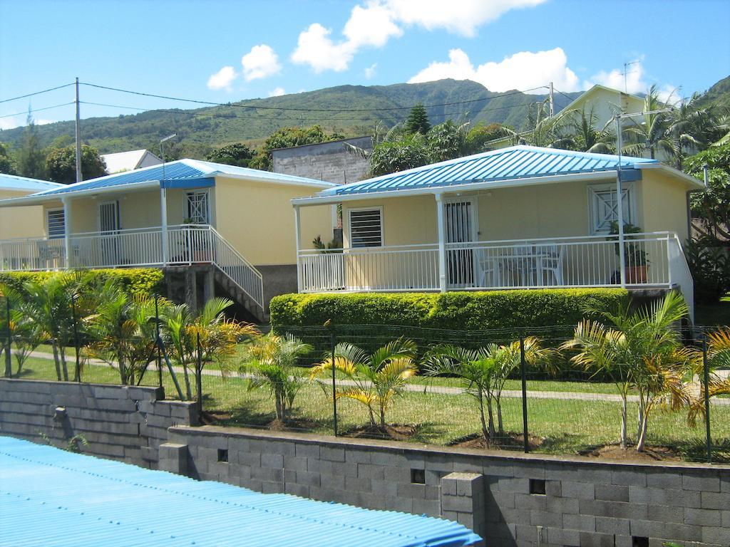Les Bungalows Du Mont-Auban Sainte-Clotilde Quarto foto