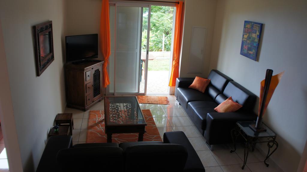 Les Bungalows Du Mont-Auban Sainte-Clotilde Quarto foto